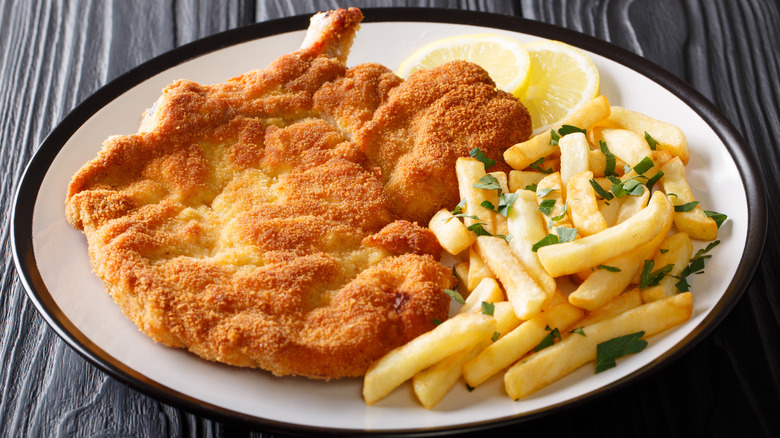 Steak Milanesa with french fries