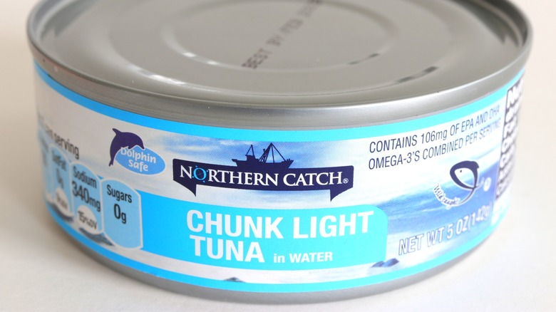 Dolphin safe tuna can