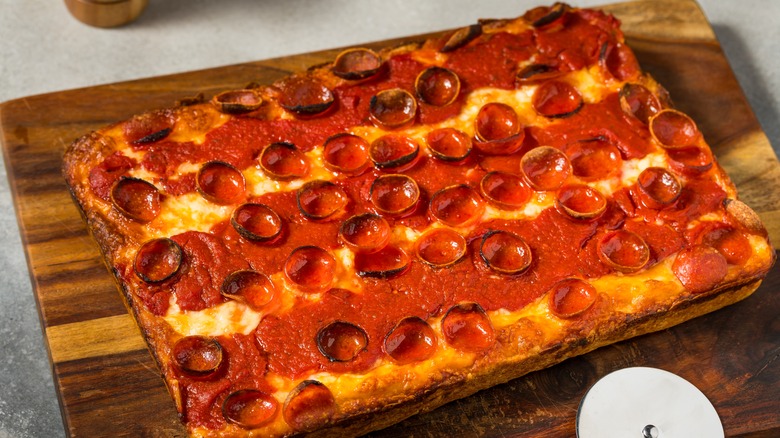 detroit style pizza