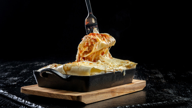 Lasagna in cast iron pan