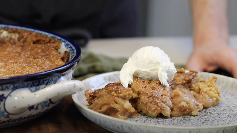 Crispy Swedish apple pie 