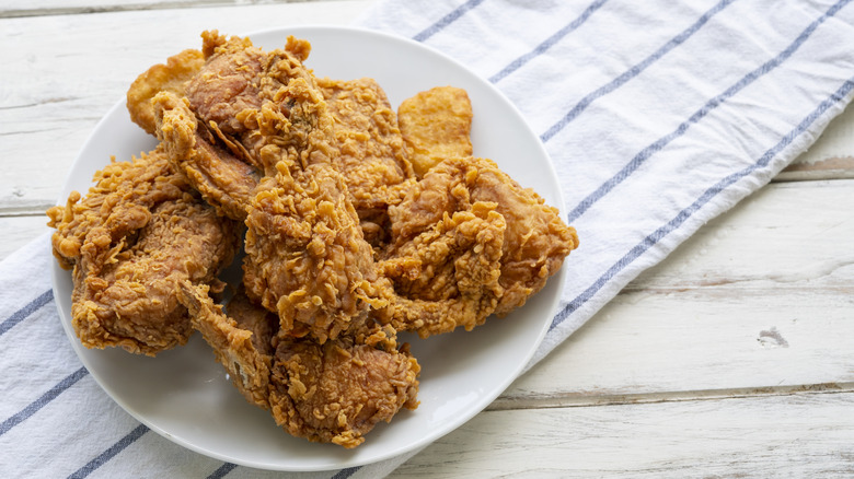 A plate of fried chicken