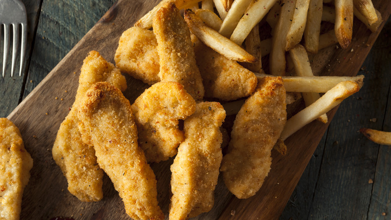 Breaded chicken tenders and fried