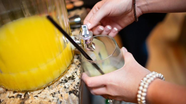 Batch mimosa poured into glass