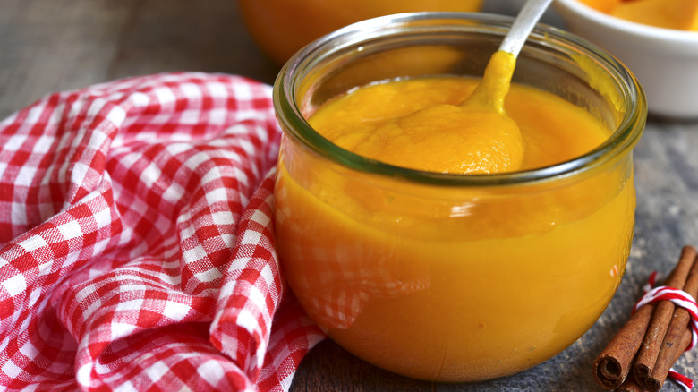 Bowl of pumpkin puree