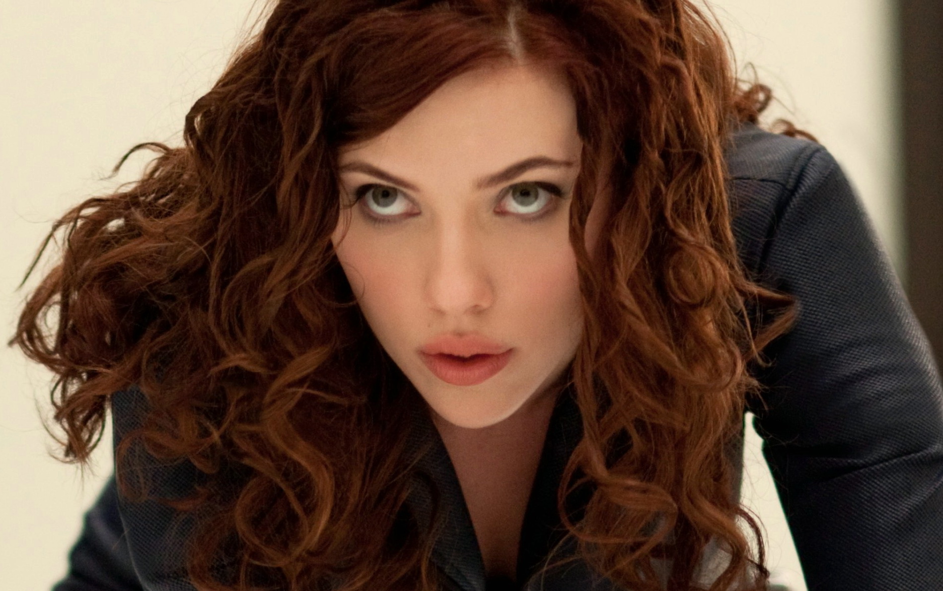 scarlett-johansson-avengers-hot-i3