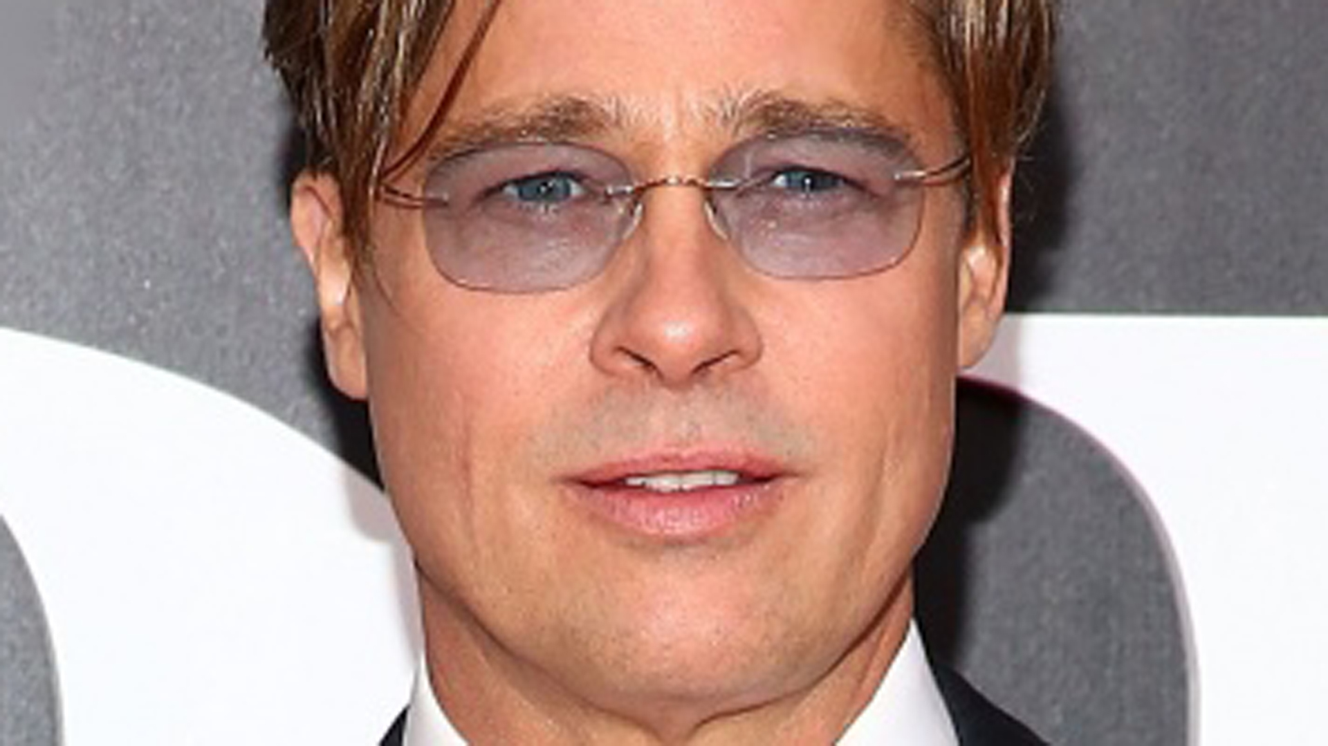 sketchy-things-about-brad-pitt