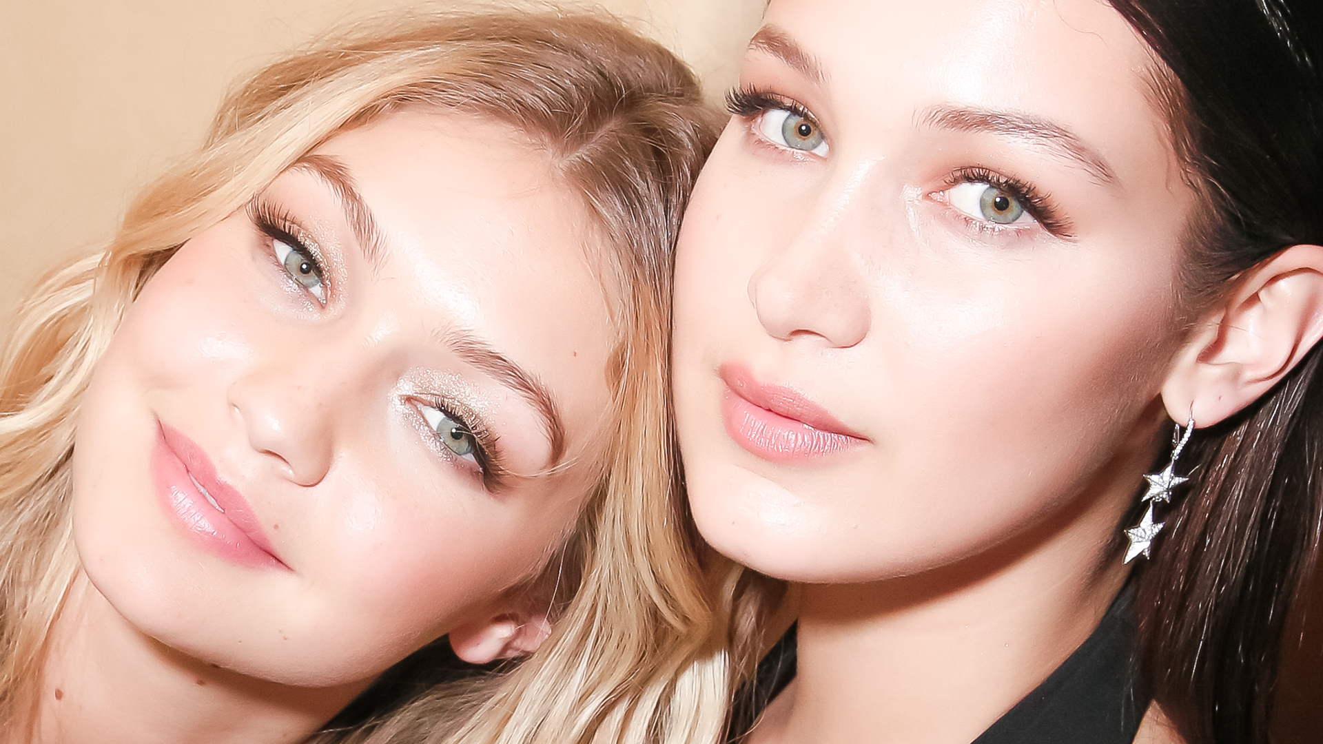 what-dont-know-bella-gigi-hadid (1)