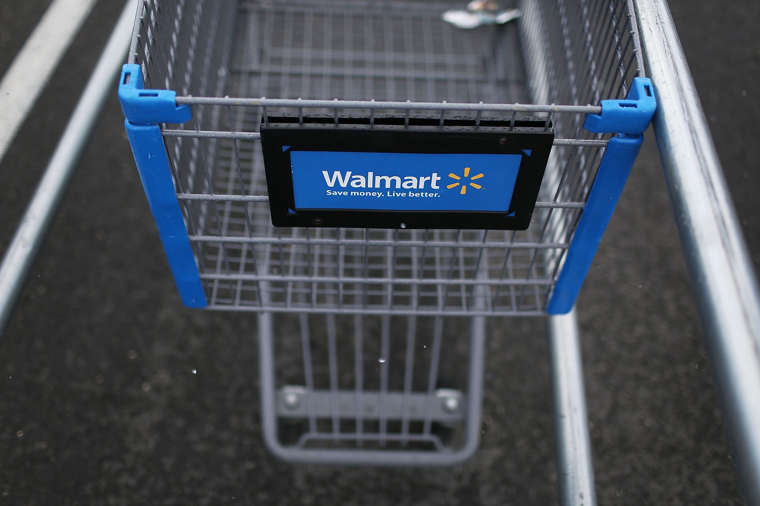 Walmart Reports Drop In Quarterly Profits