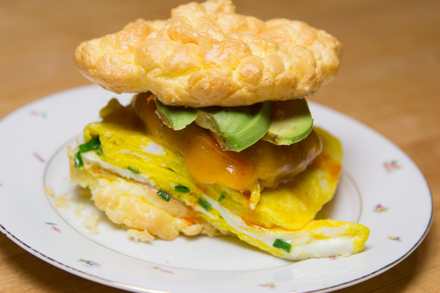 cloud-bread-breakfast-sandwich-recipe