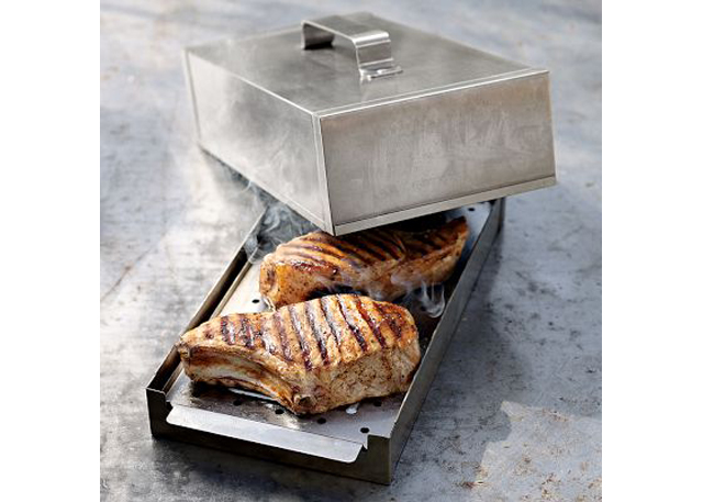 Stainless steel smoker box