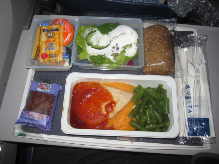 What To Pack For Lunch On An Airplane - Food Republic