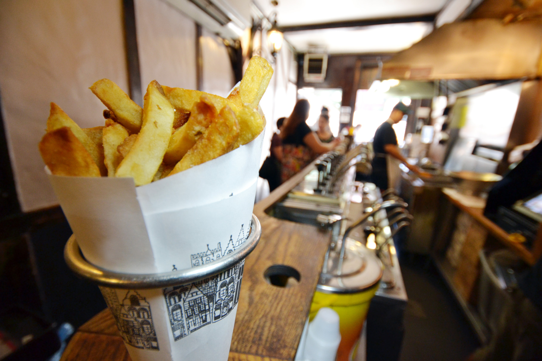 Nyc S Pommes Frites Rises From The Ashes Food Republic