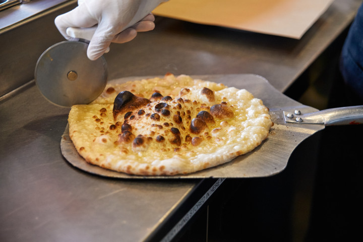 Roman-Style Pizza Gets A Delicious Hollywood Ending At Pizza Romana ...